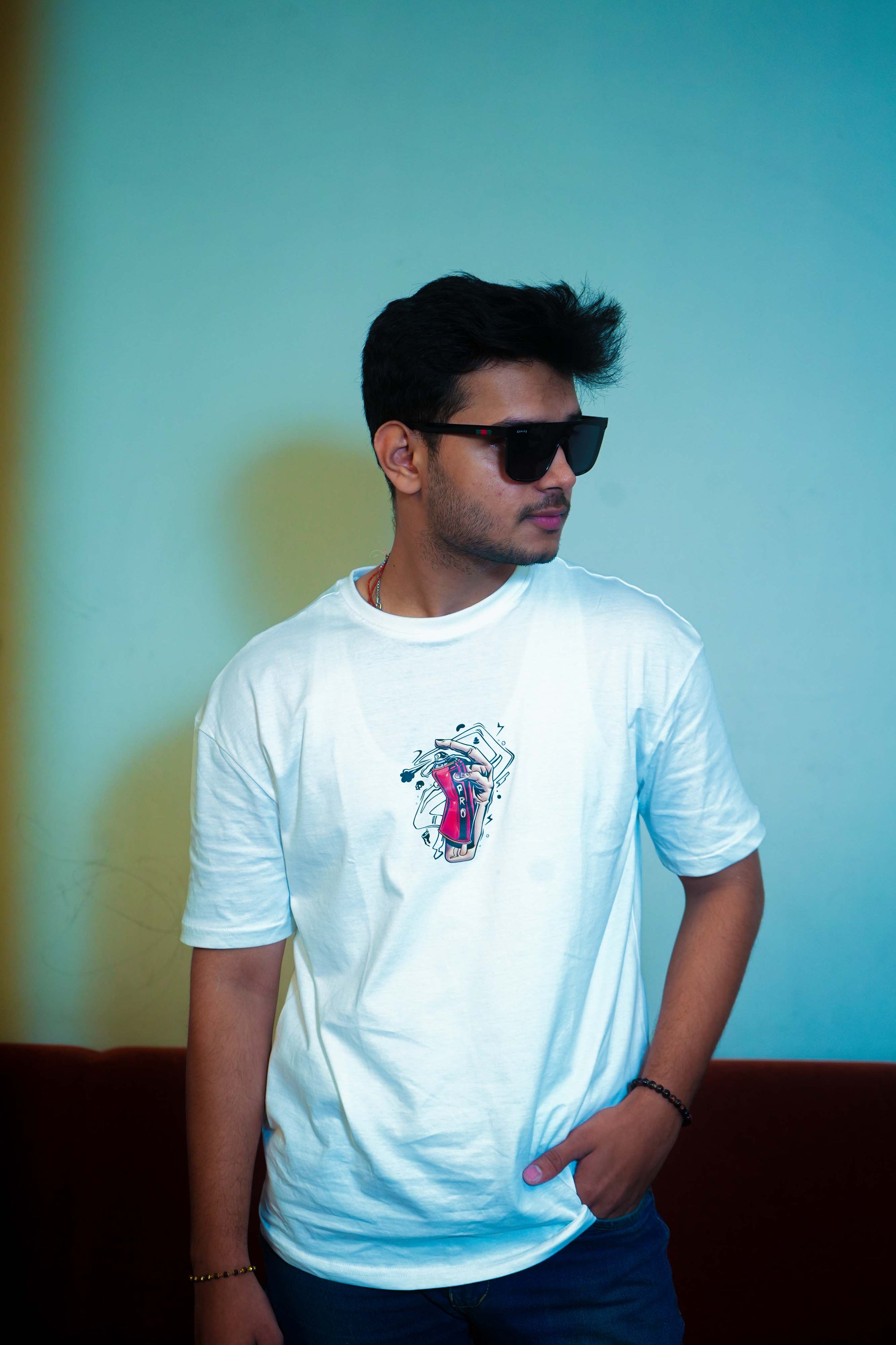 Men's White 'Spray Can Art' Graphic Oversized T-Shirt