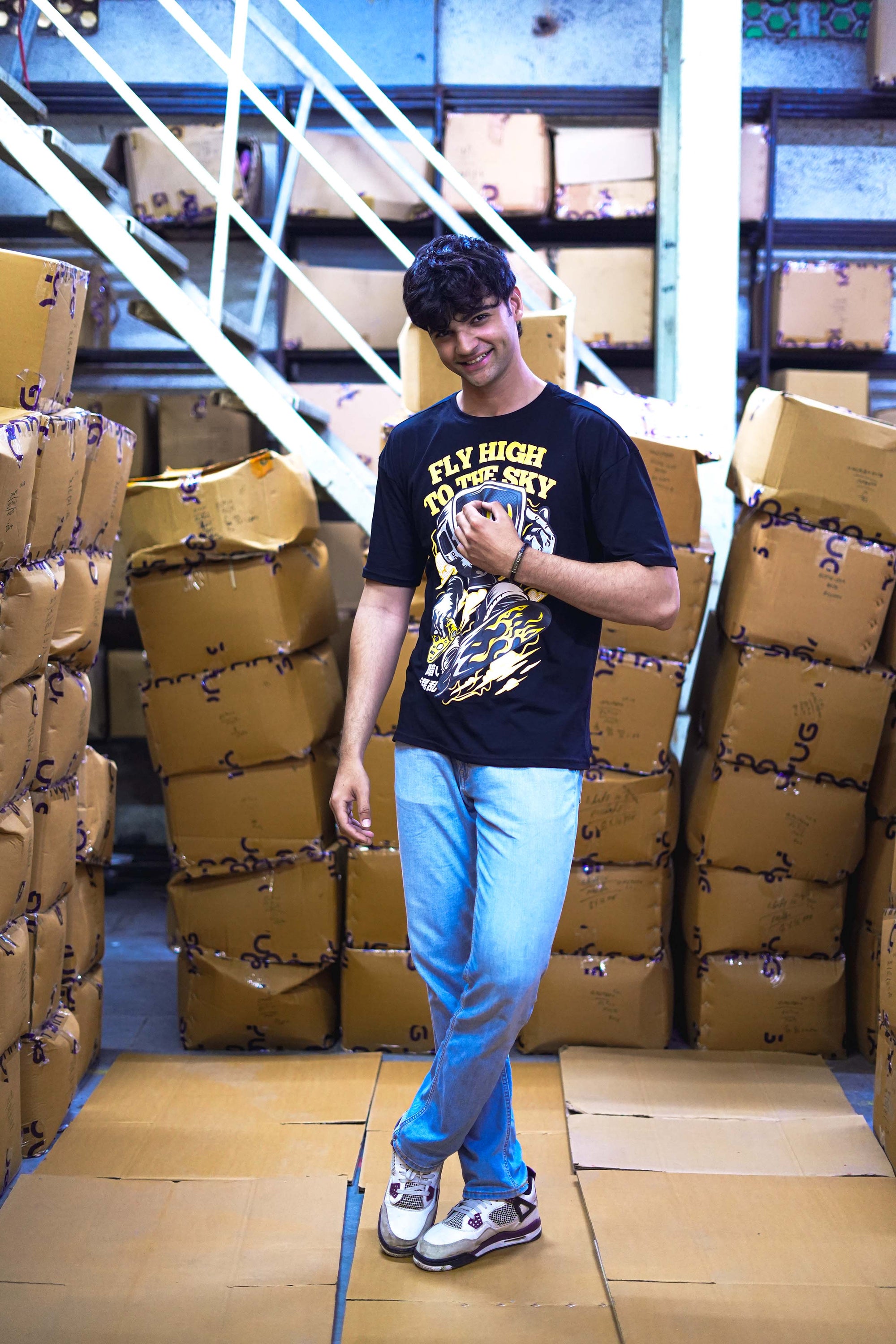 Men's Black 'Fly High to the Sky' Graphic Oversized T-Shirt