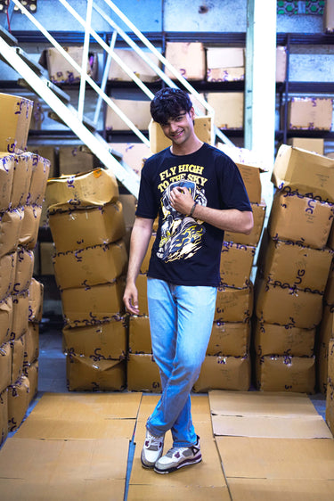 Men's Black 'Fly High to the Sky' Graphic Oversized T-Shirt