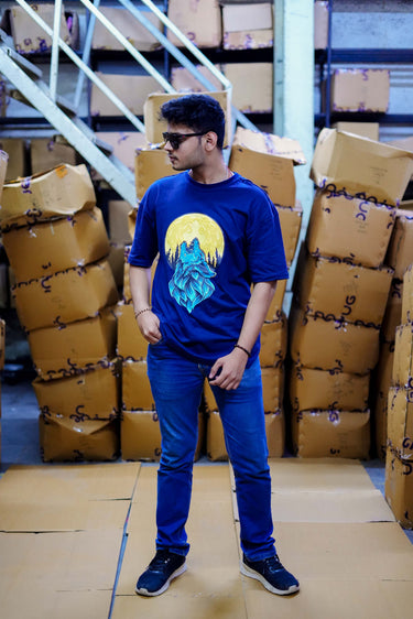 Men's Dark Blue 'Howling Wolf & Full Moon' Graphic Back Print T-Shirt