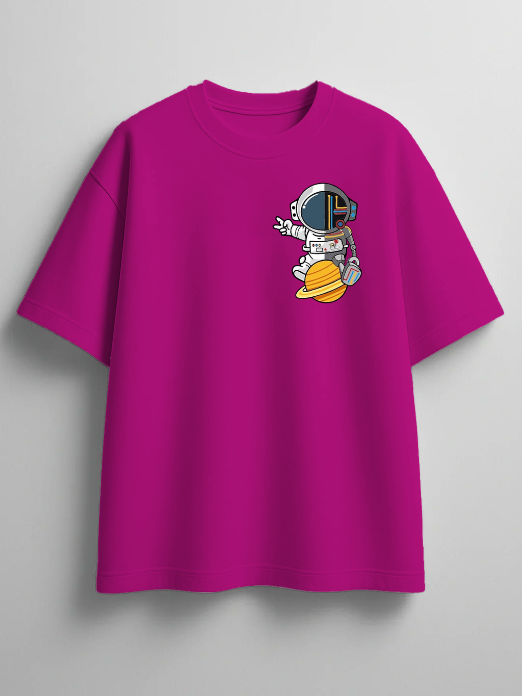 Astronaut Saturn Men's Oversized Tee – Cosmic Purple