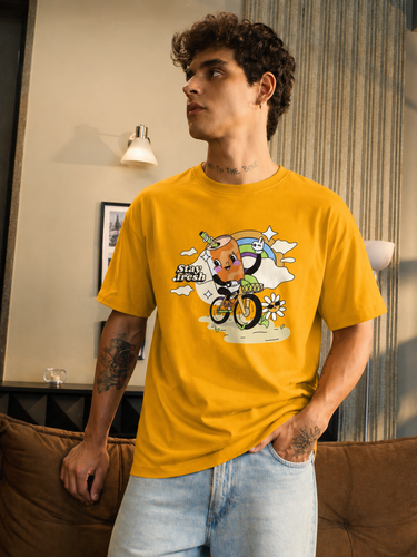 Men’s Oversized Graphic T-Shirt – “Stay Fresh” Cartoon Print
