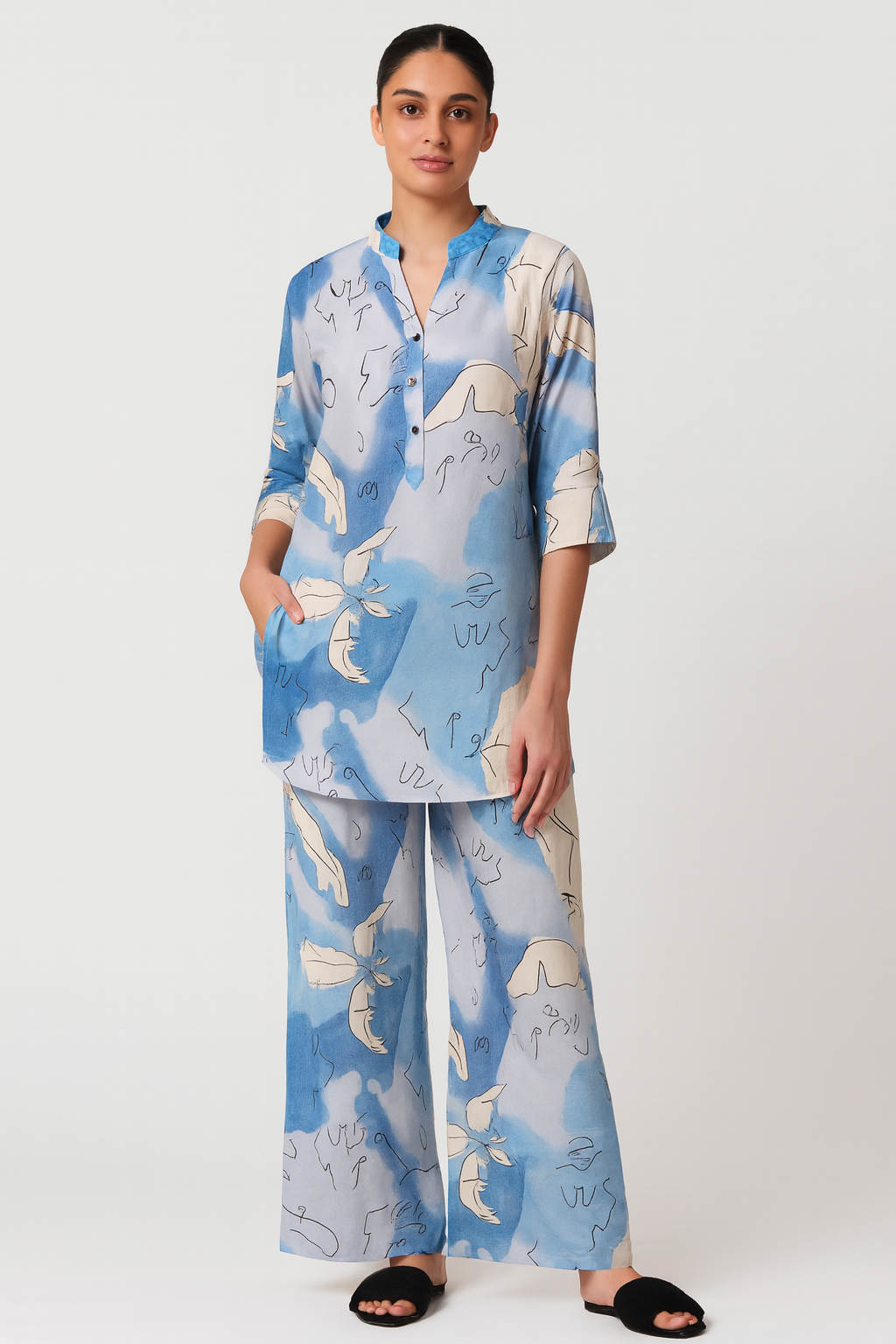 Women's Blue Abstract Print Kurti and Plaazo Co-Ord Set