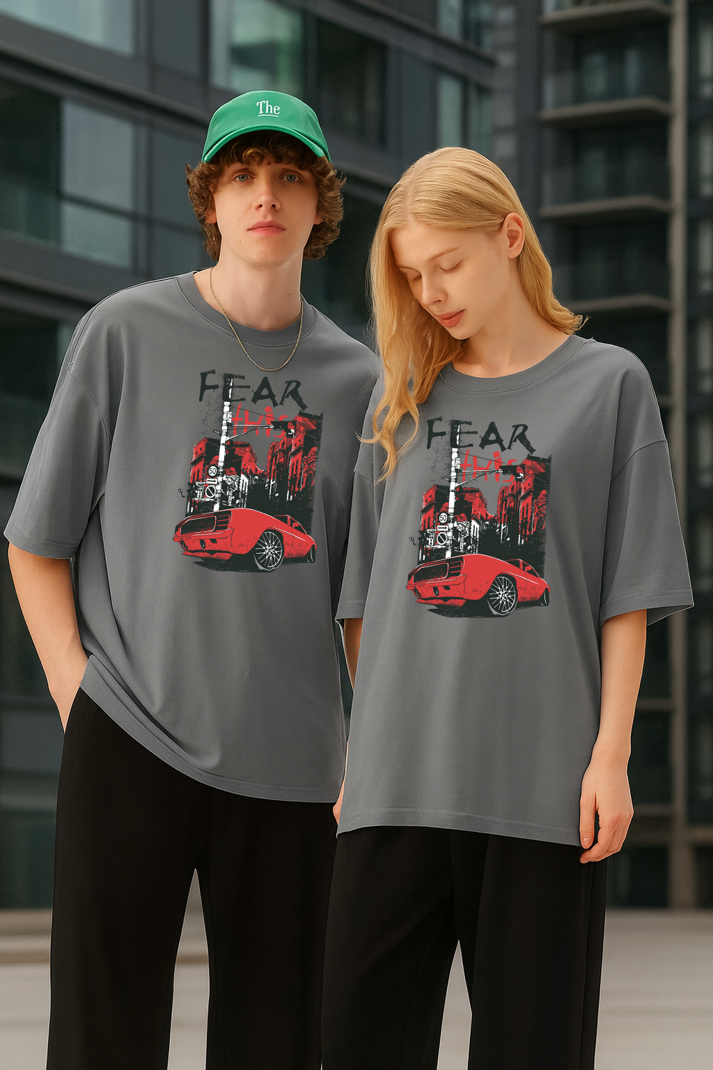 Effortless Street Vibes: Oversized Tee