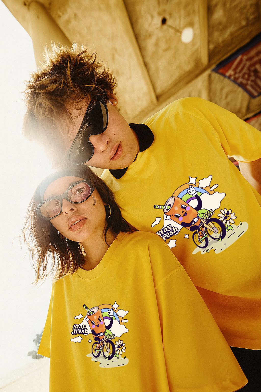 Unisex’s Oversized Graphic T-Shirt – “Stay Fresh” Cartoon Print
