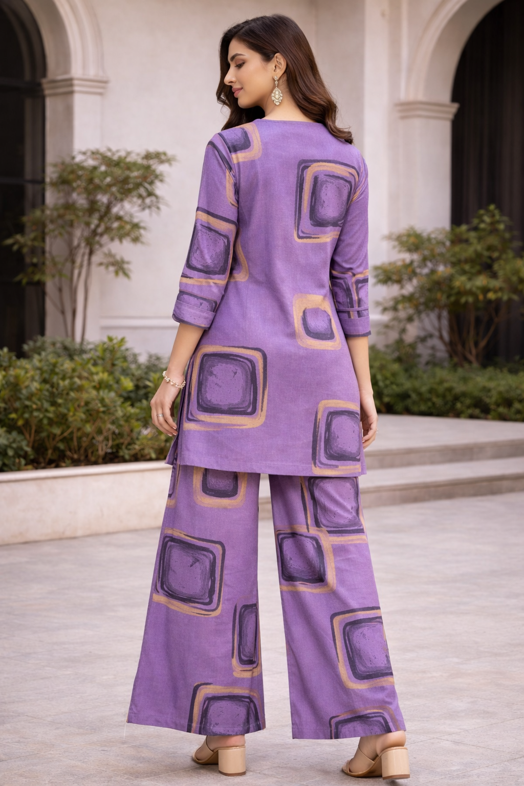 Women’s Geometric Printed Straight Kurta & Wide-Leg Pants Co-Ord Set