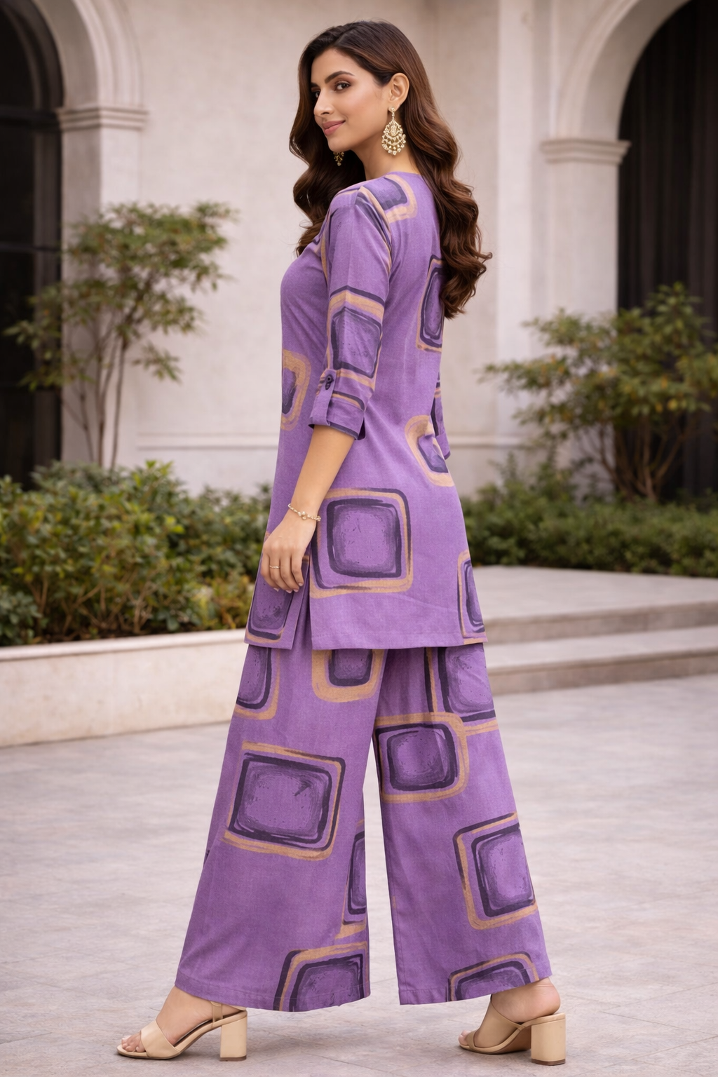Women’s Geometric Printed Straight Kurta & Wide-Leg Pants Co-Ord Set