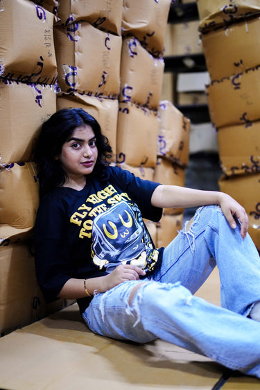 Women's Black 'Fly High to the Sky' Graphic Oversized T-Shirt