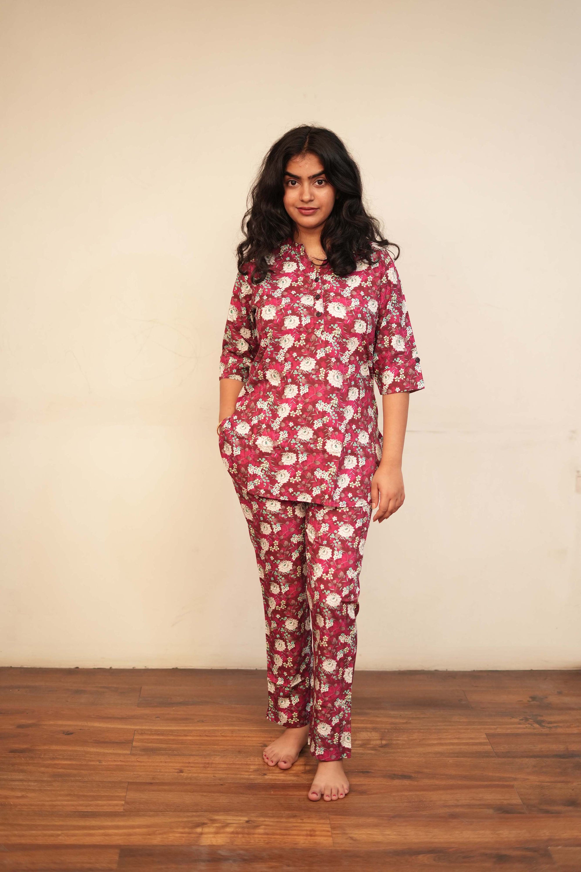 Women's Blue Floral Print Kurti with Straight pajama Co-Ord Set