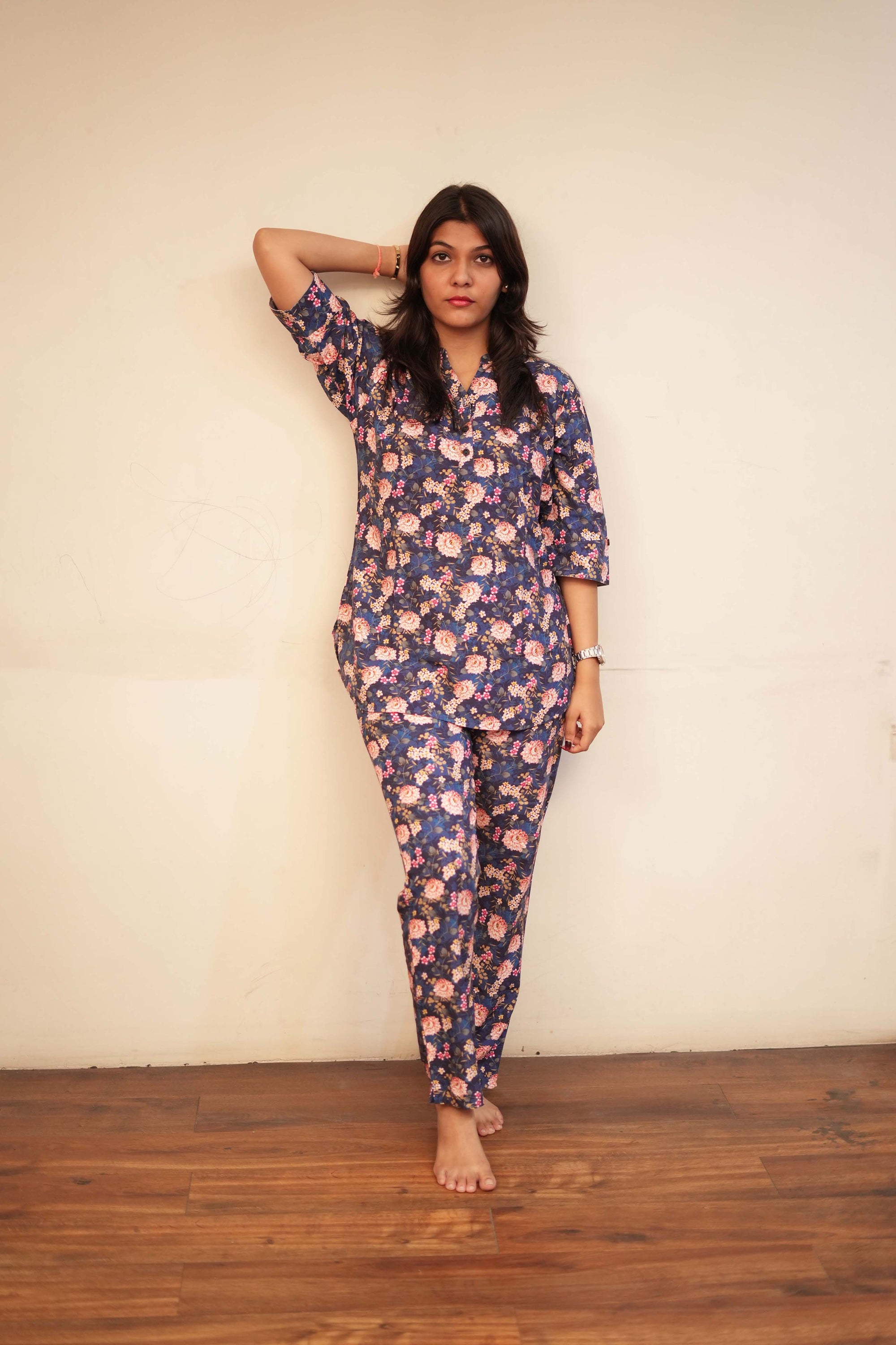 Women's Blue Floral Print Kurti with Straight pajama Co-Ord Set