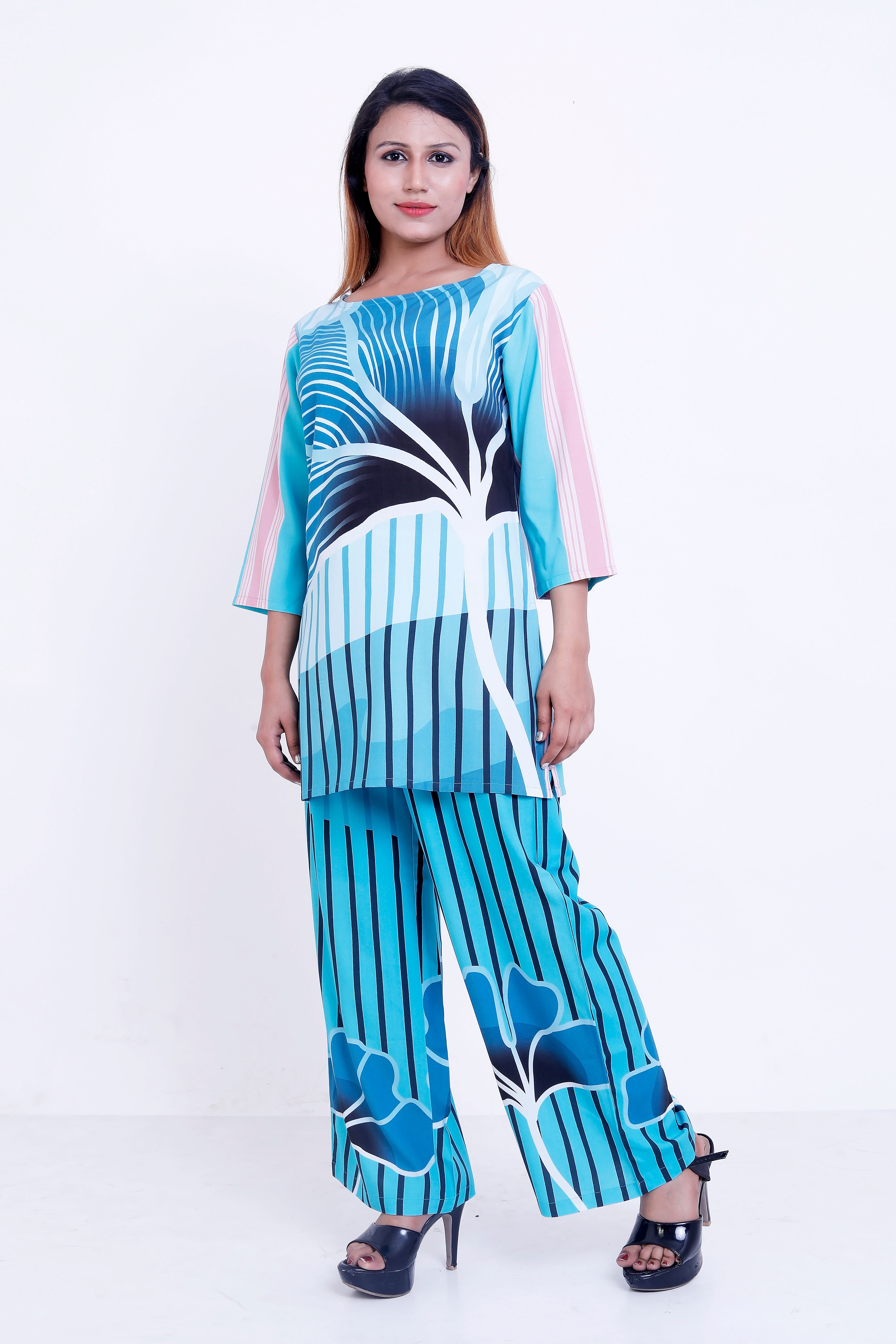 GroHood Aqua Wave Co-ord Set – Abstract Printed Tunic & Wide-Leg Pants