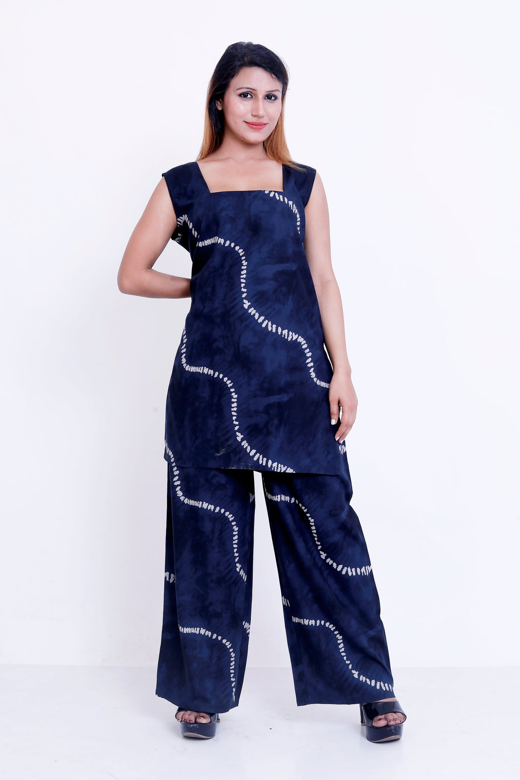 GroHood Indigo Drift Co-ord Set – Sleeveless Tie-Dye Tunic & Wide-Leg Pants