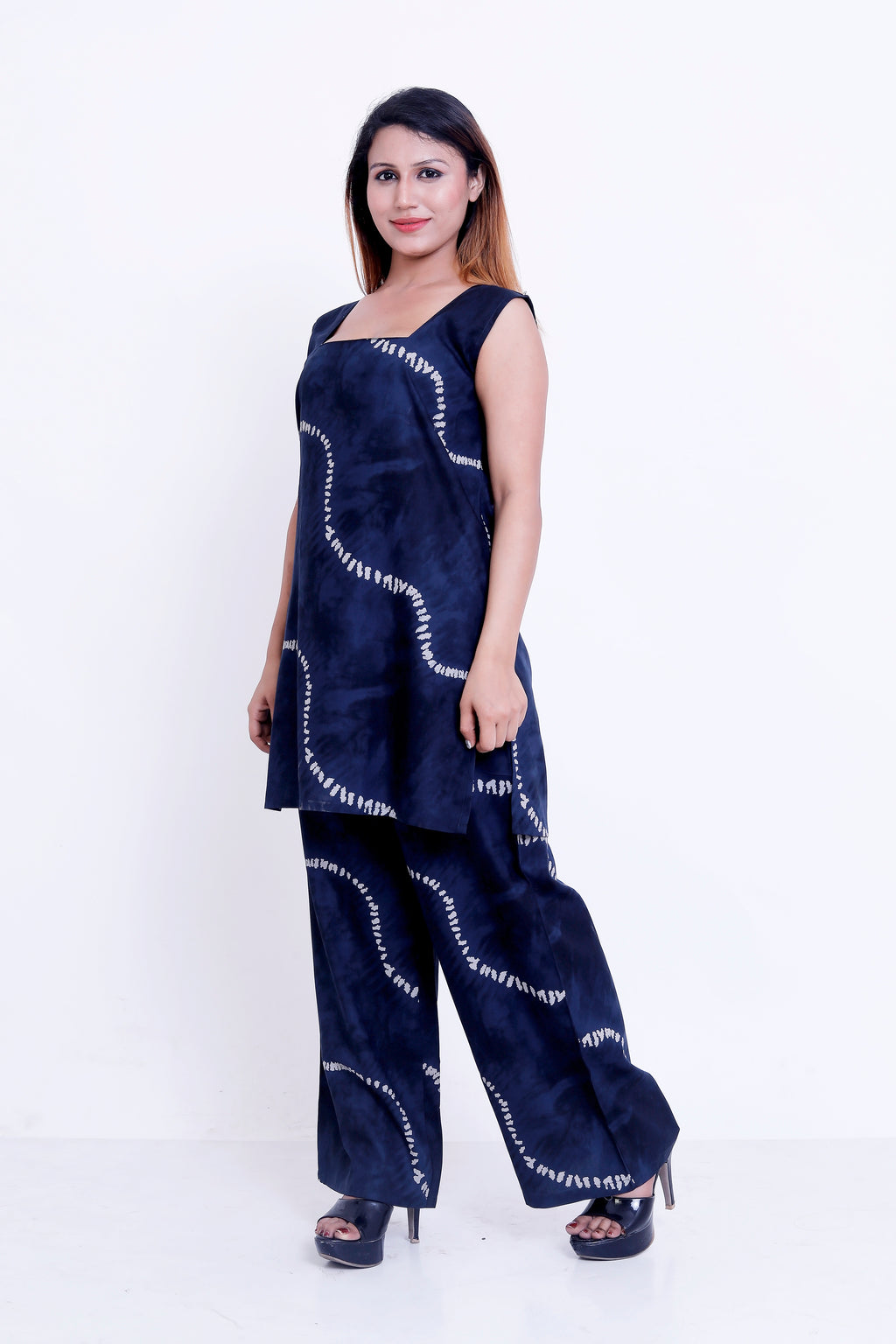 GroHood Indigo Drift Co-ord Set – Sleeveless Tie-Dye Tunic & Wide-Leg Pants