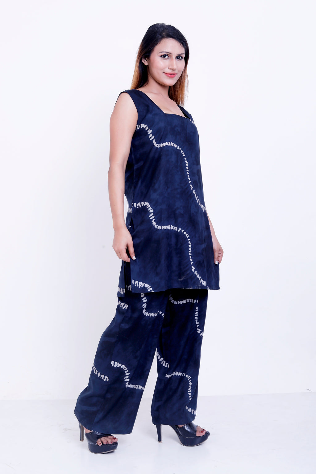 GroHood Indigo Drift Co-ord Set – Sleeveless Tie-Dye Tunic & Wide-Leg Pants