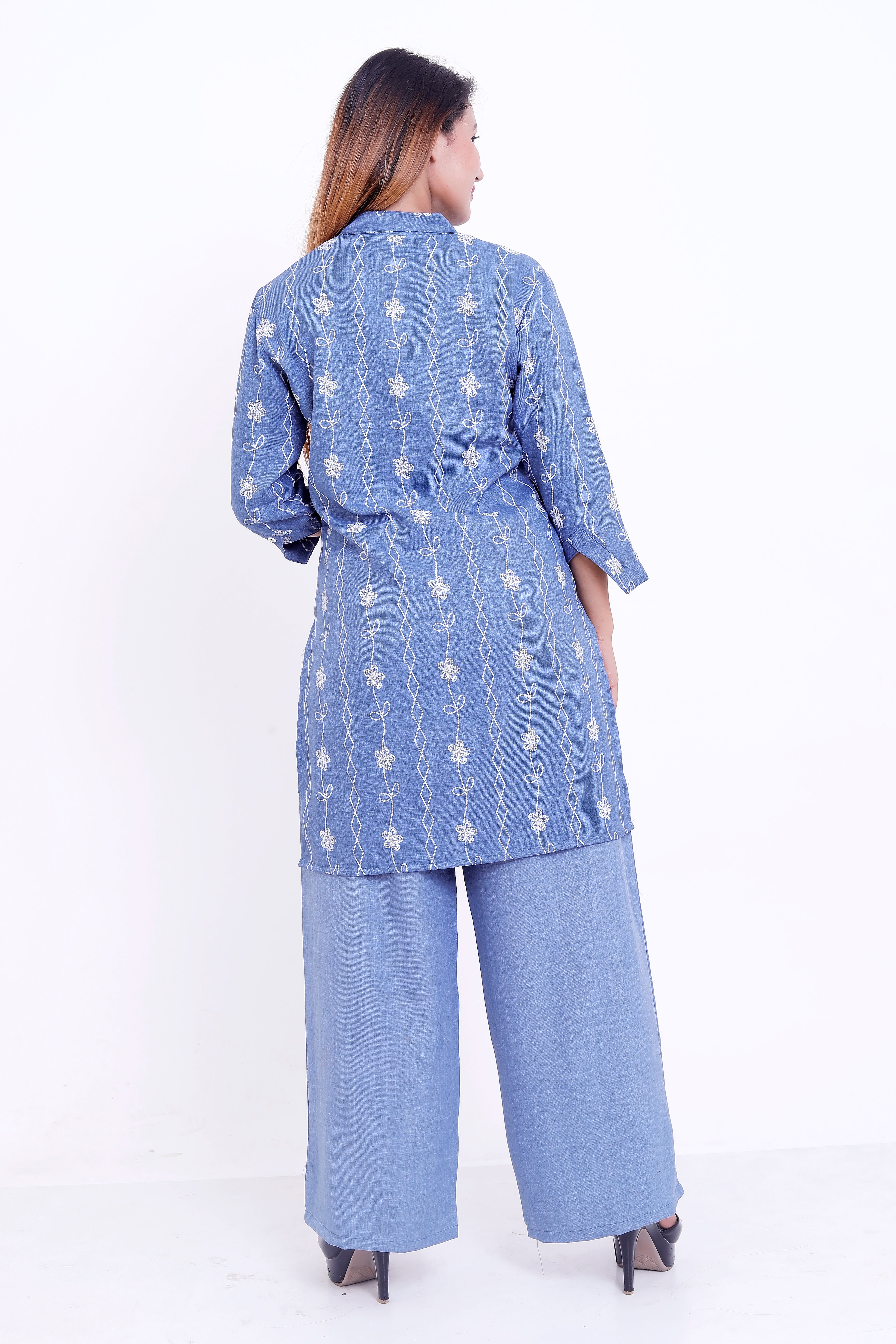 GroHood Sky Thread Co-ord Set – Embroidered Tunic & Straight-Leg Pants