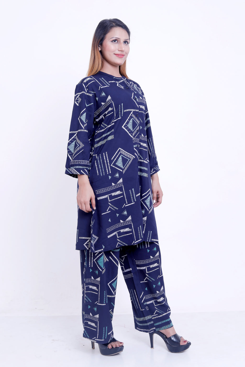 Women Navy Blue Geometric Printed Kurti with Palazzo Co-ord Set