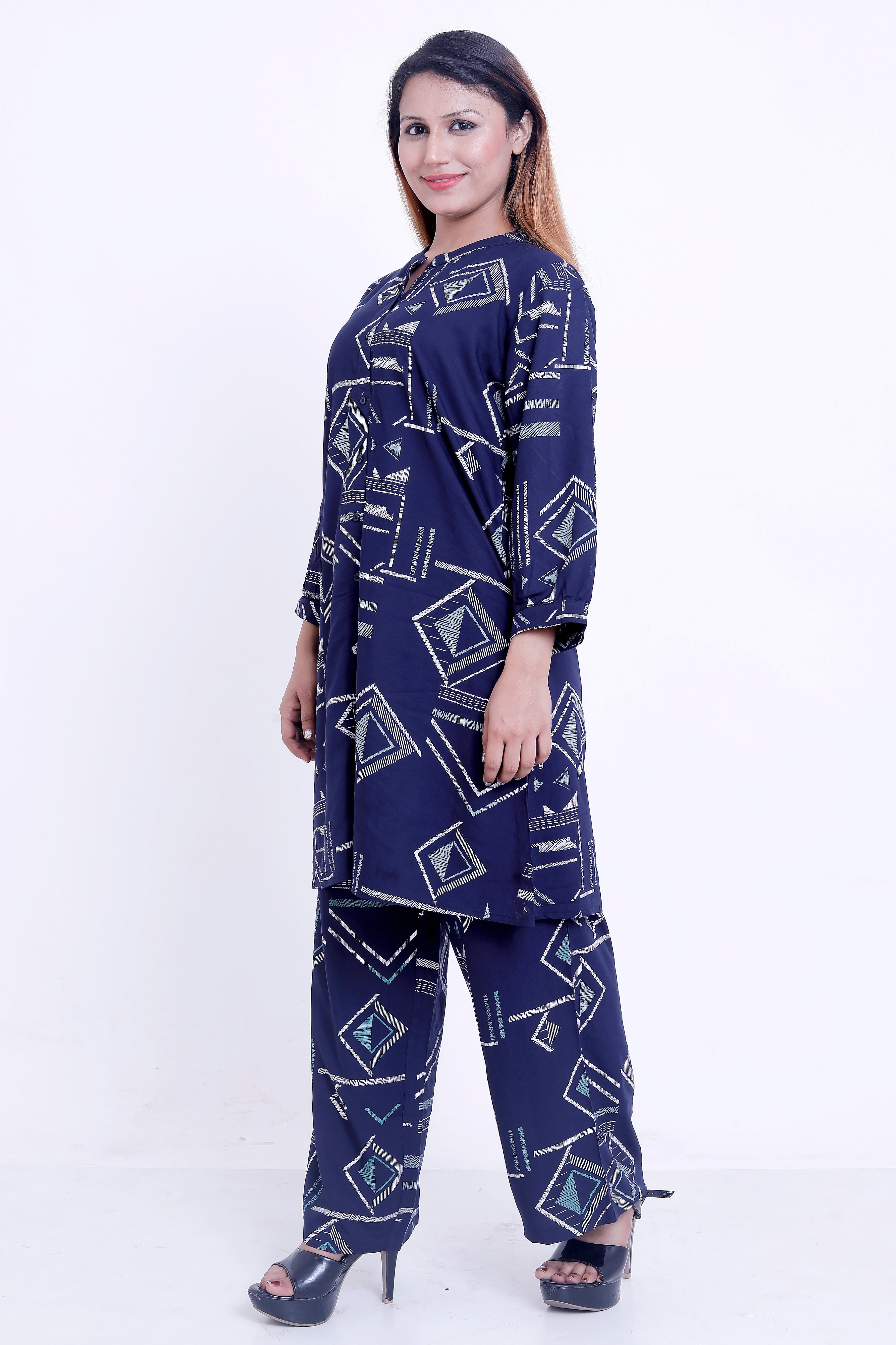 Women Navy Blue Geometric Printed Kurti with Palazzo Co-ord Set