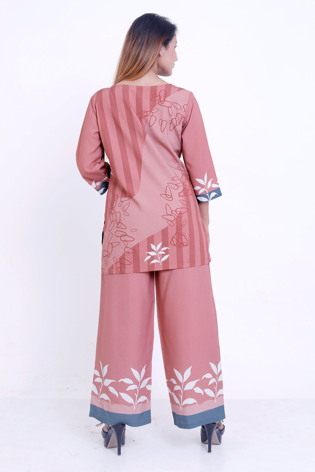 Women Peach Abstract Printed Kurti with Palazzo Co-ord Set