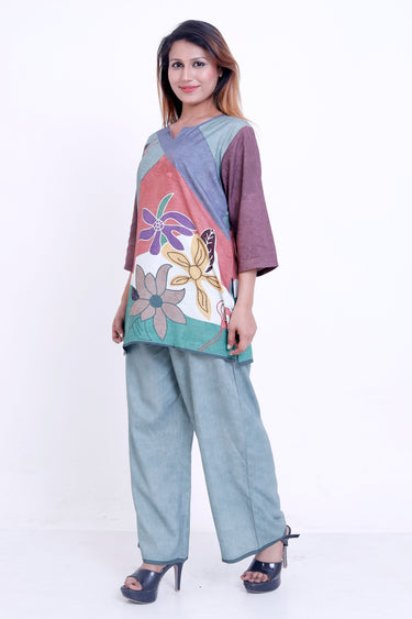 Women Multicolor Floral Printed Kurti with Solid Palazzo Co-ord Set