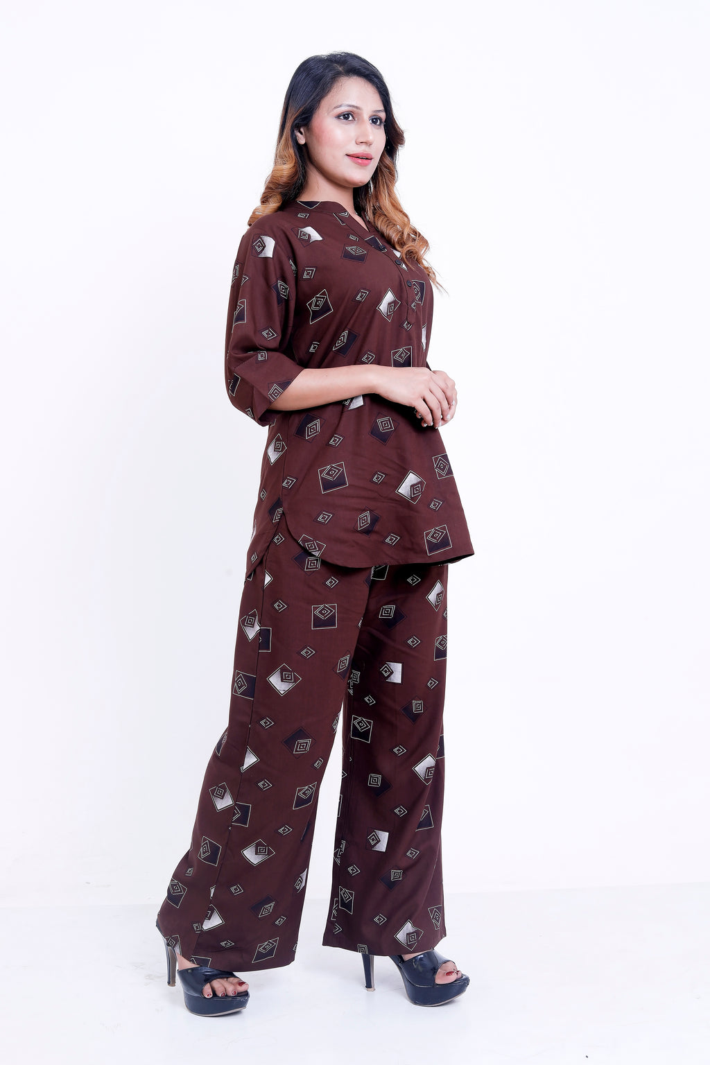 Women Brown Geometric Printed Kurti with Palazzo Co-ord Set