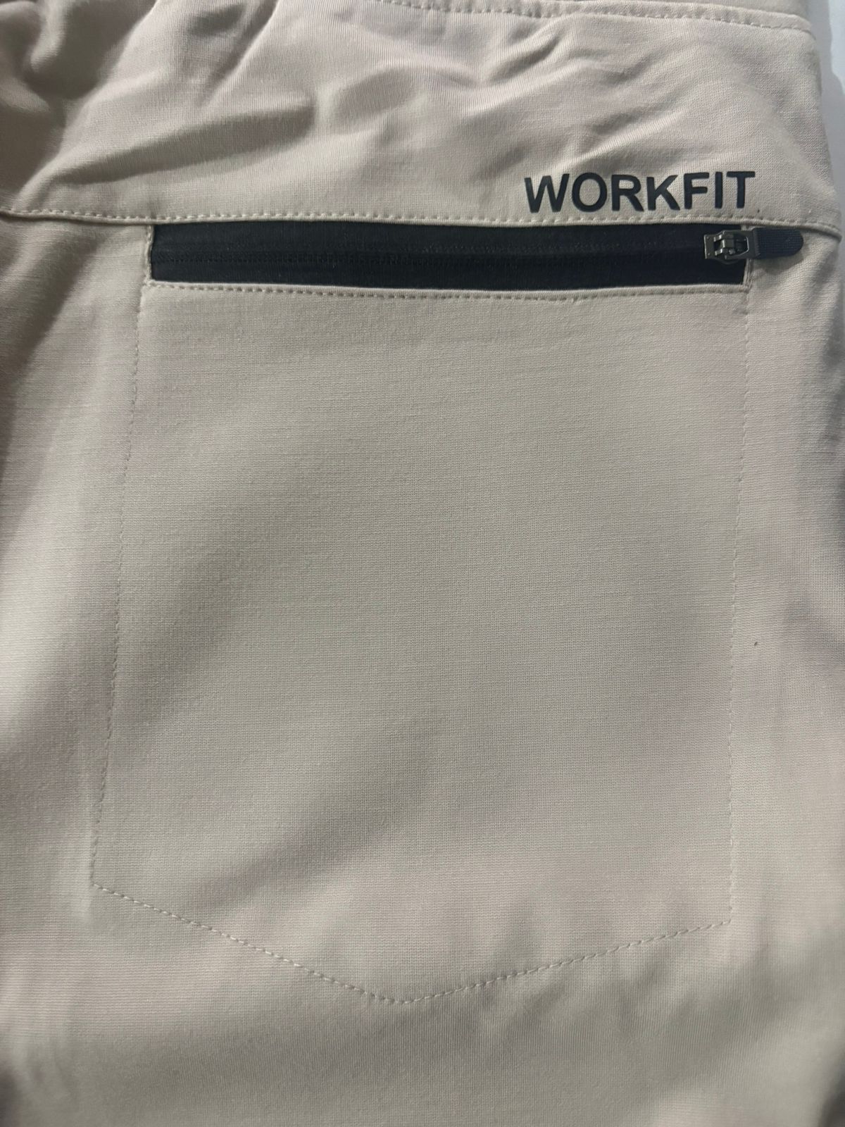 Men’s Slim-Fit Joggers with Adjustable Drawstring